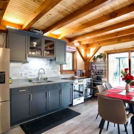 Prep and cook your best culinary creations in muskoka Cottage the well-equipped kitchen with refrigerator, stove/oven, and microwave.