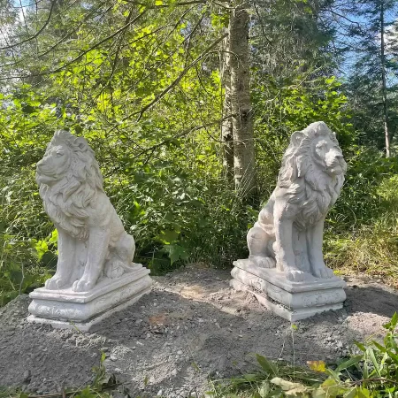 You'll find some unexpected artworks and statues around the Muskoka property